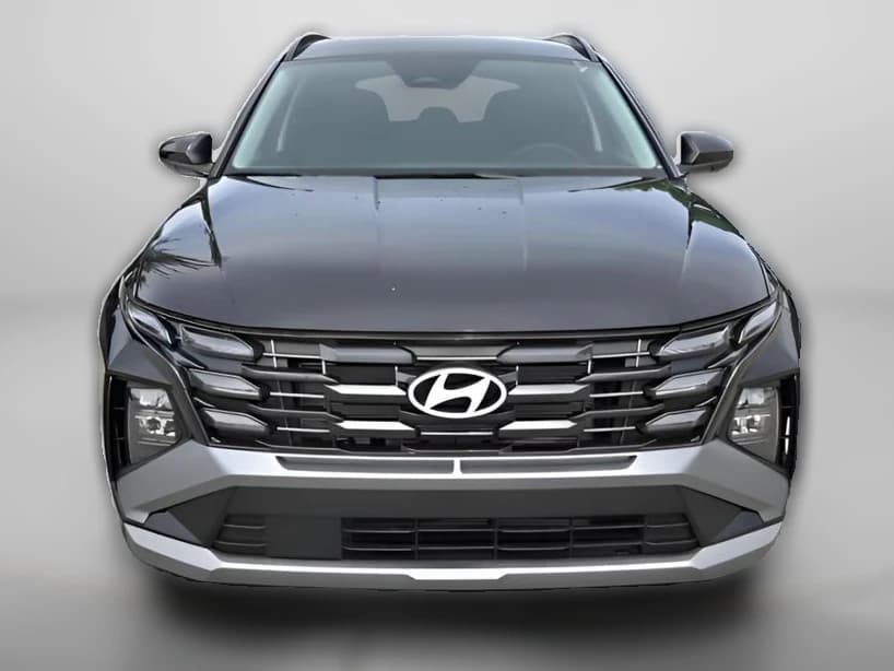 Hyundai Tucson SEL Plus FWD 2026 — side view
