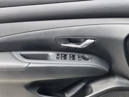 Hyundai Tucson SEL Plus FWD 2026 — side view