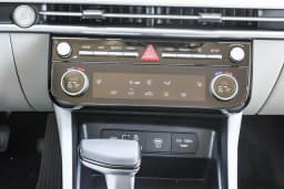 Hyundai Tucson SEL FWD 2026 — side view