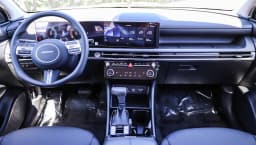 Hyundai Tucson SEL Plus FWD 2026 — side view