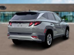 Hyundai Tucson SEL AWD 2026 — side view