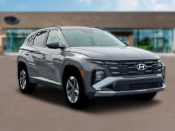 Hyundai Tucson SEL AWD 2026 — side view