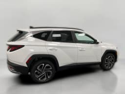 Hyundai Tucson SEL Plus AWD 2026 — side view