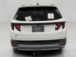 Hyundai Tucson SEL Plus AWD 2026 — side view