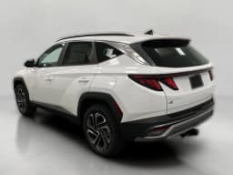 Hyundai Tucson SEL Plus AWD 2026 — side view