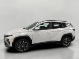 Hyundai Tucson SEL Plus AWD 2026 — side view