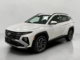 Hyundai Tucson SEL Plus AWD 2026 — side view