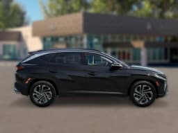 Hyundai Tucson SEL Plus AWD 2026 — side view