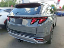 Hyundai Tucson SEL Plus AWD 2026 — side view