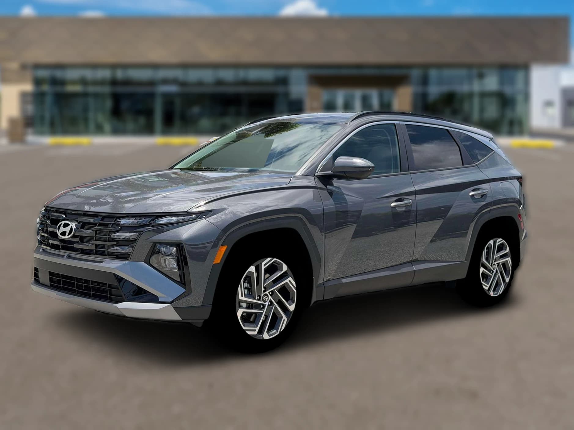 Hyundai Tucson SEL Plus AWD 2026 — side view