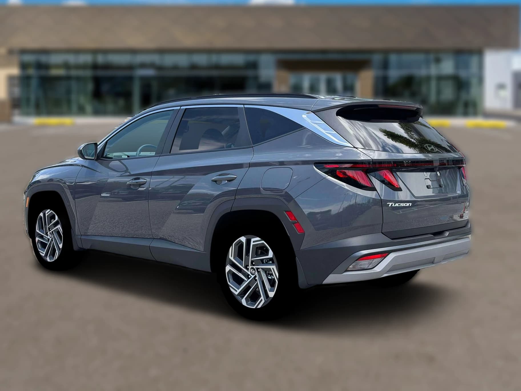 Hyundai Tucson SEL Plus AWD 2026 — side view