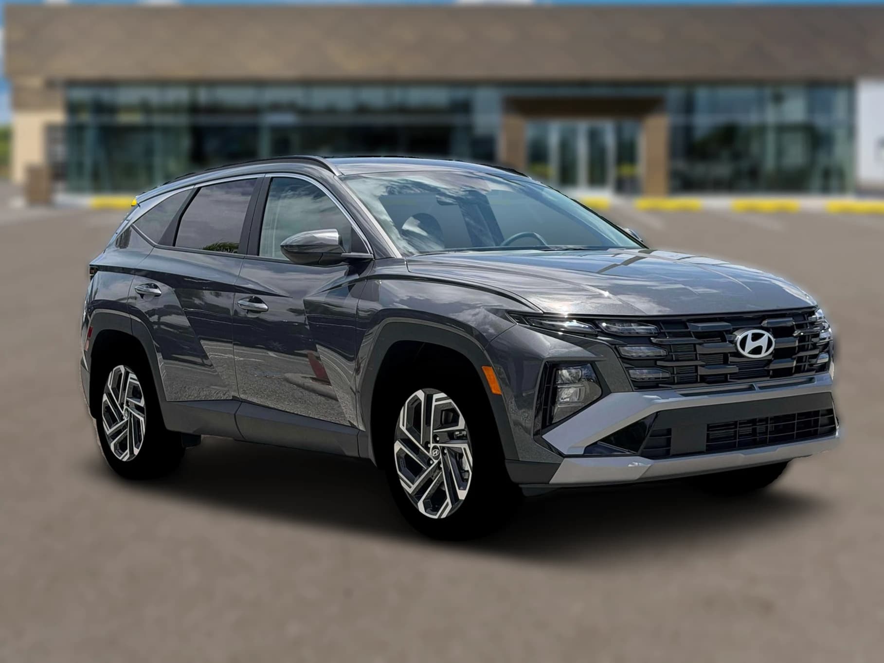 Hyundai Tucson SEL Plus AWD 2026 — side view