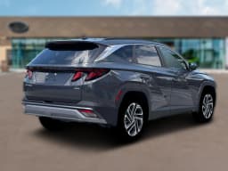 Hyundai Tucson SEL Plus AWD 2026 — side view