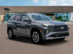Hyundai Tucson SEL Plus AWD 2026 — side view