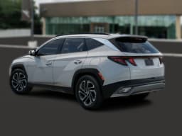 Hyundai Tucson SEL Plus AWD 2026 — side view