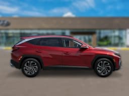 Hyundai Tucson SEL Plus AWD 2026 — side view