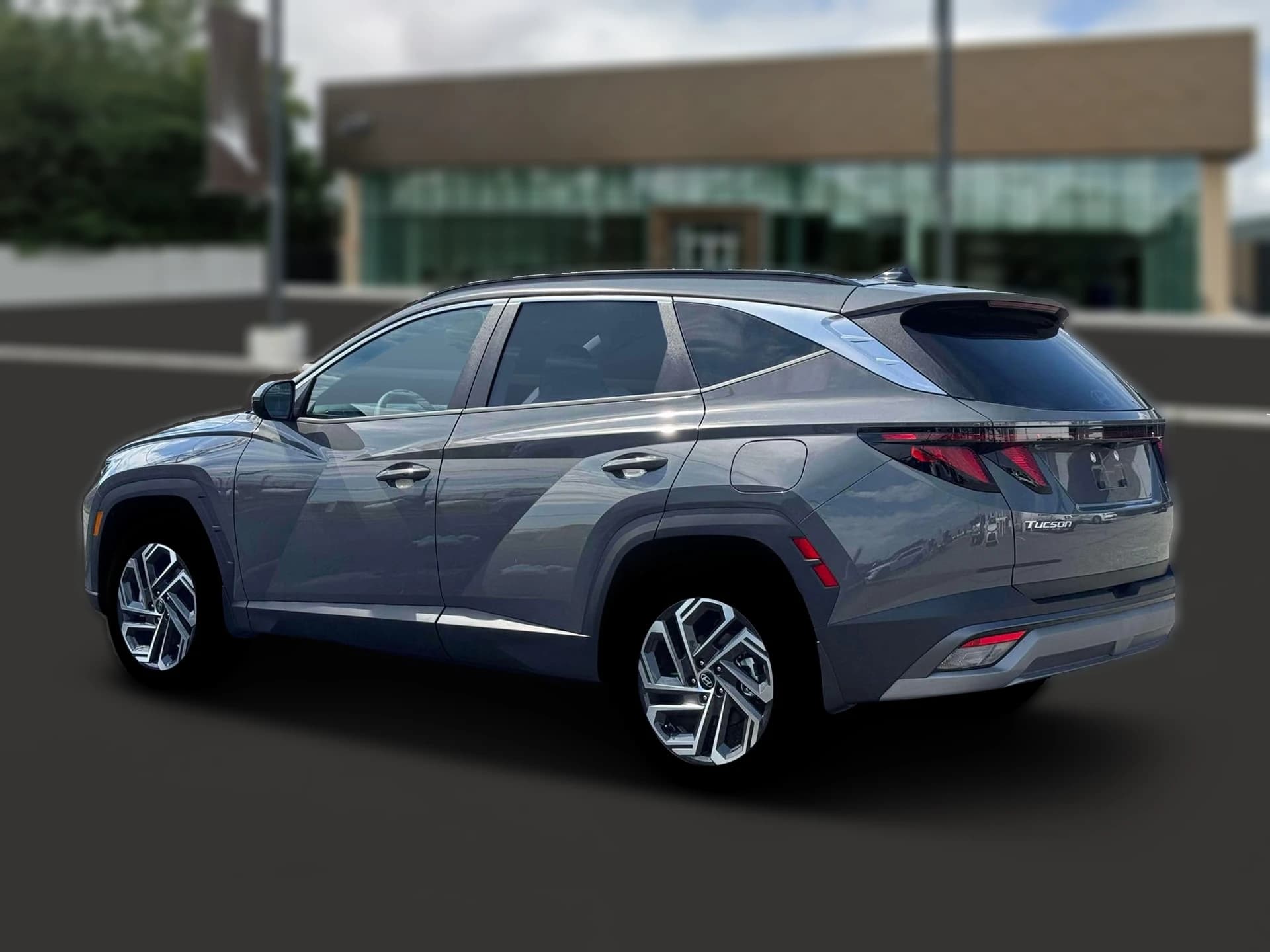 Hyundai Tucson SEL Plus AWD 2026 — side view