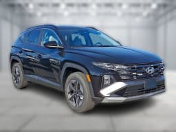 Hyundai Tucson SEL AWD 2026 — side view