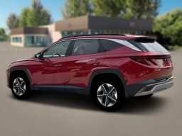 Hyundai Tucson SEL AWD 2026 — side view
