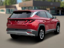 Hyundai Tucson SEL AWD 2026 — side view