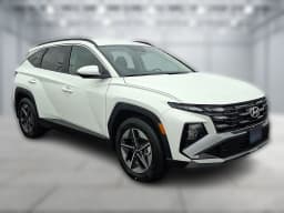 Hyundai Tucson SEL AWD 2026 — side view