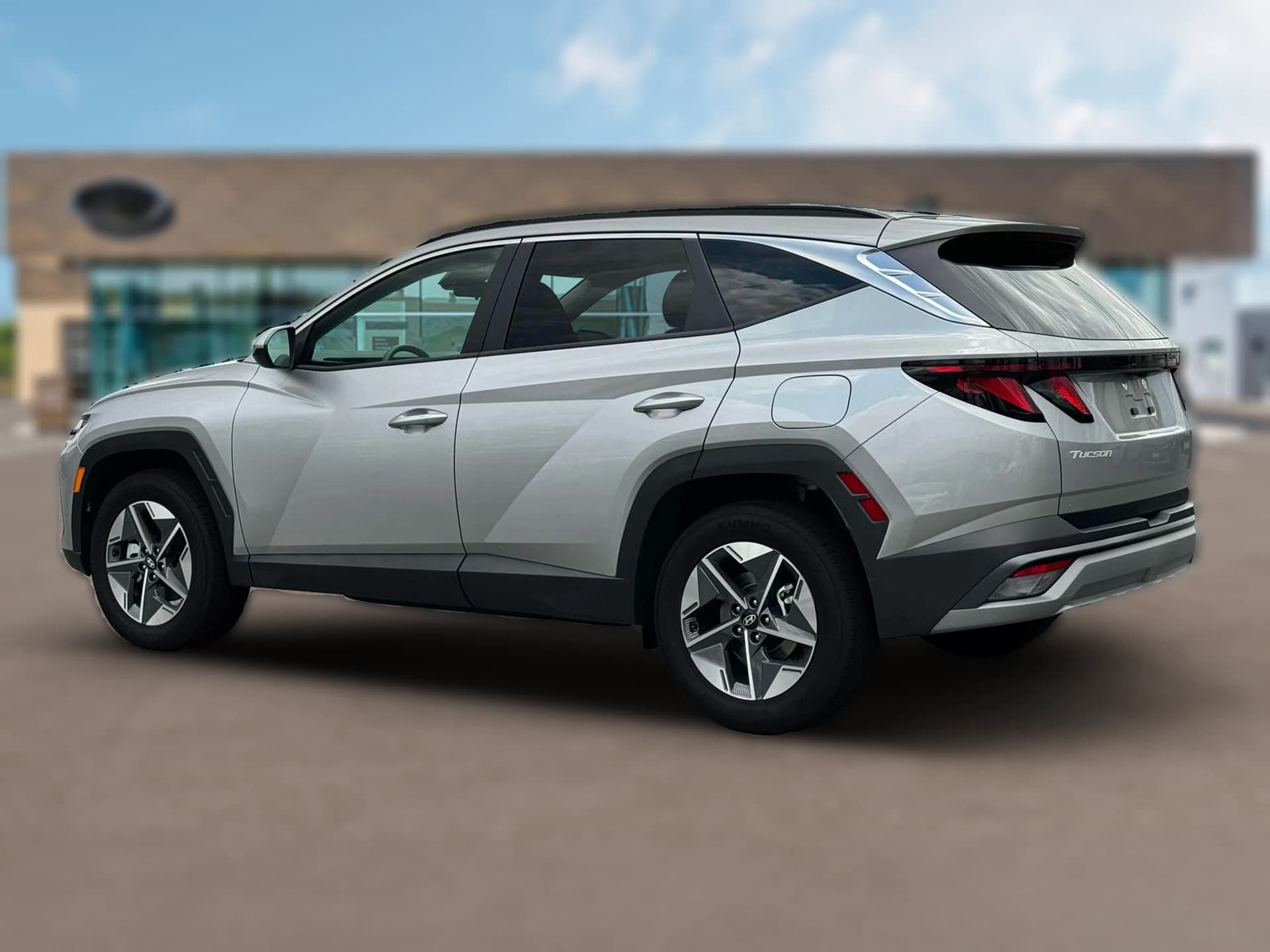 Hyundai Tucson SEL AWD 2026 — side view