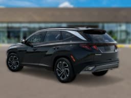 Hyundai Tucson SEL Plus AWD 2026 — side view