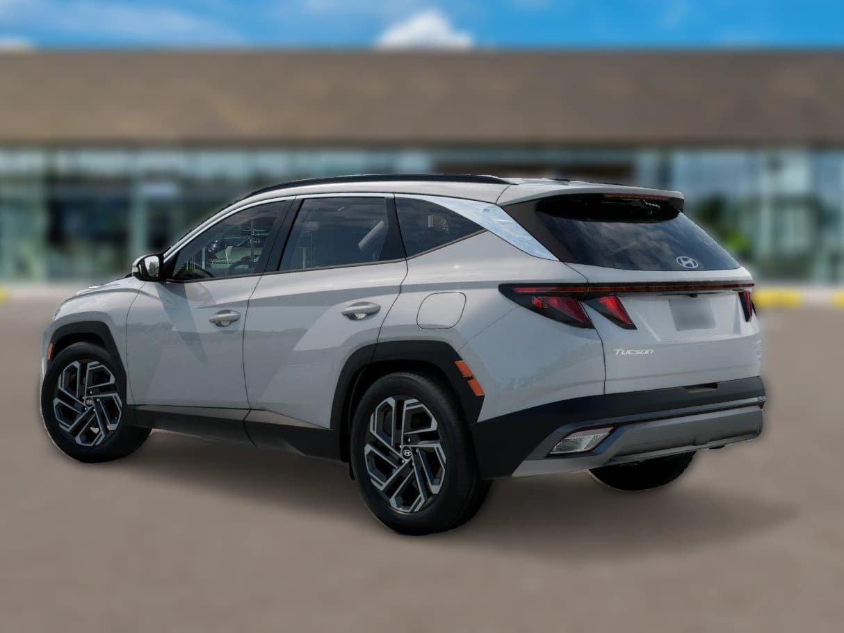 Hyundai Tucson SEL Plus AWD 2026 — side view
