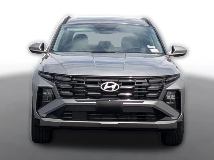 Hyundai Tucson SEL Premium FWD 2026 — side view