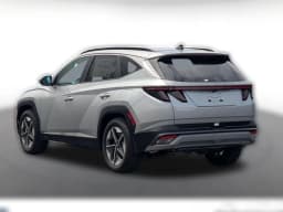 Hyundai Tucson SEL Premium FWD 2026 — side view