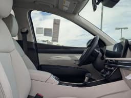Hyundai Tucson SEL Premium FWD 2026 — side view