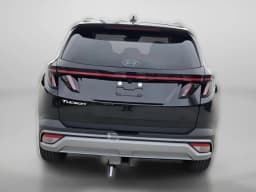Hyundai Tucson SEL Premium FWD 2026 — side view