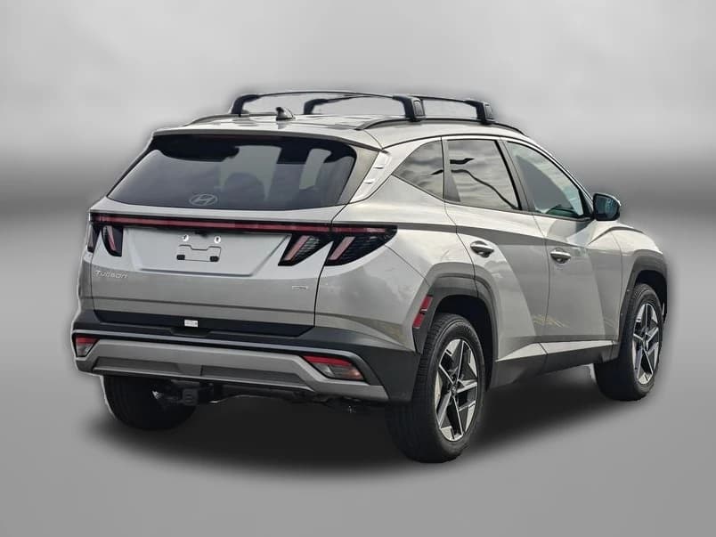 Hyundai Tucson SEL Premium AWD 2026 — side view