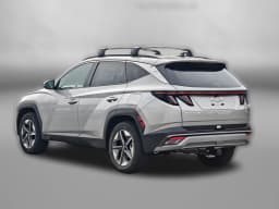 Hyundai Tucson SEL Premium AWD 2026 — side view
