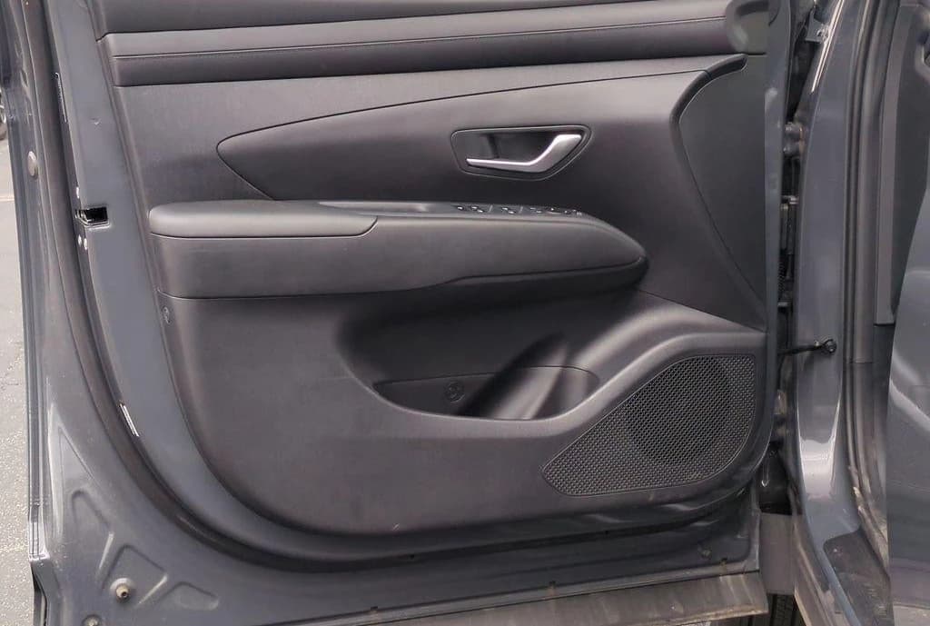 Hyundai Tucson SEL Convenience AWD 2025 — side view