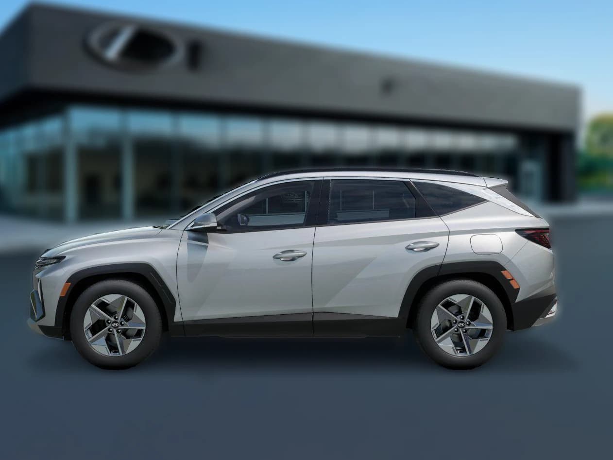 Hyundai Tucson SEL Premium AWD 2026 — side view