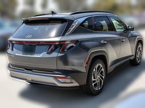 Hyundai Tucson Limited FWD 2026 — side view