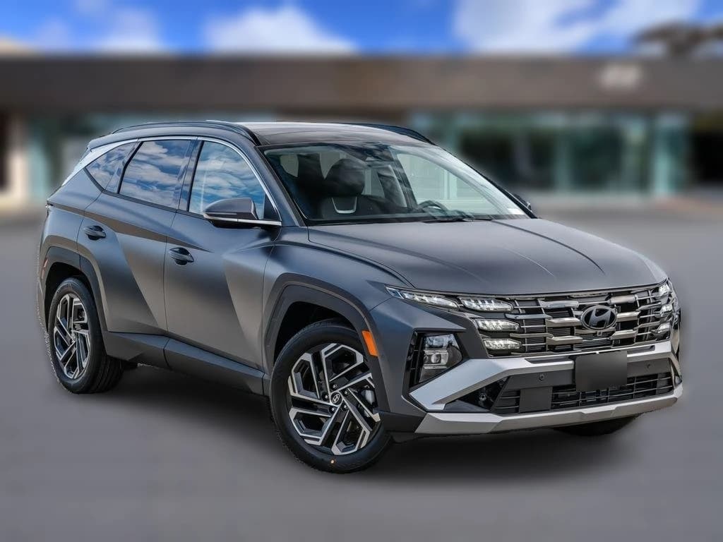 Hyundai Tucson Limited FWD 2025 — side view