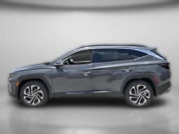 Hyundai Tucson Limited FWD 2026 — side view