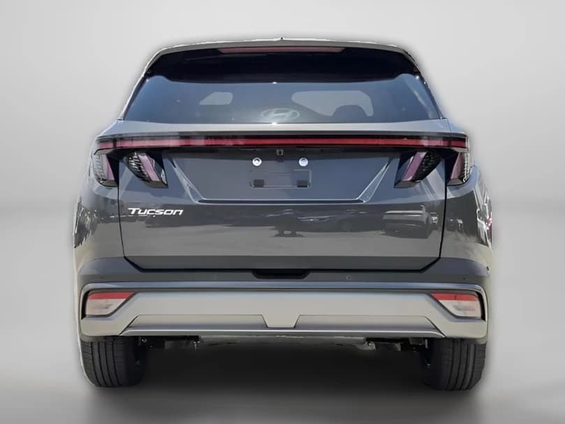 Hyundai Tucson Limited FWD 2026 — side view