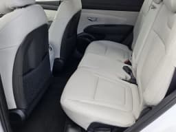 Hyundai Tucson Limited FWD 2026 — side view