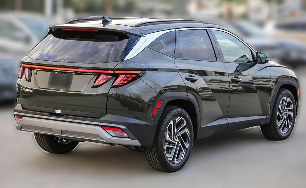 Hyundai Tucson Limited FWD 2026 — side view