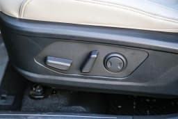 Hyundai Tucson Limited FWD 2026 — side view
