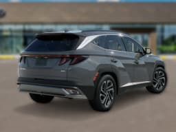 Hyundai Tucson Limited AWD 2026 — side view