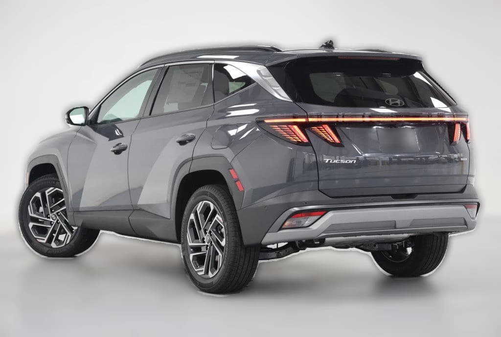 Hyundai Tucson Limited AWD 2026 — side view