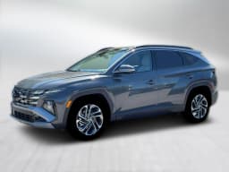 Hyundai Tucson Limited AWD 2026 — side view