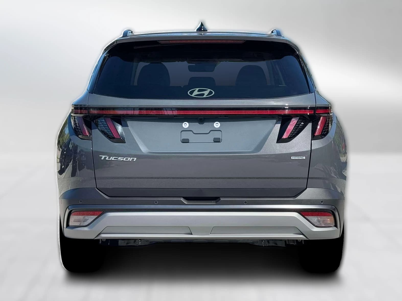Hyundai Tucson Limited AWD 2026 — side view