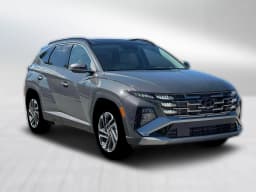 Hyundai Tucson Limited AWD 2026 — side view