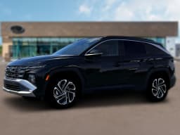 Hyundai Tucson Limited AWD 2026 — side view