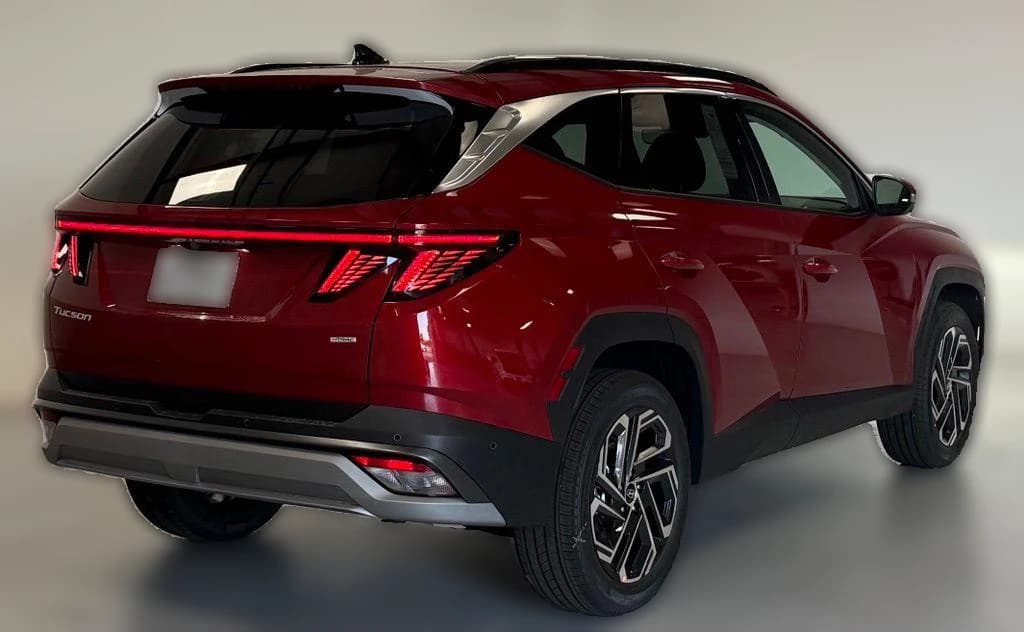 Hyundai Tucson Limited AWD 2026 — side view